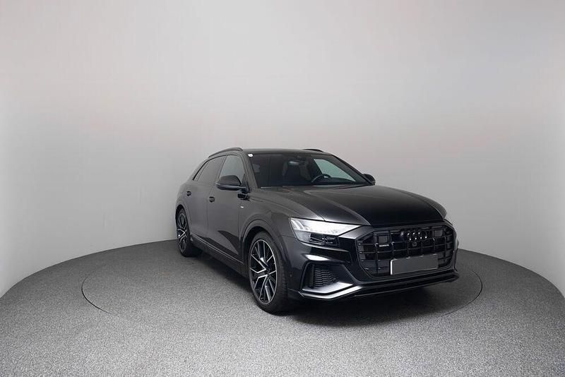 Schwarz Gebraucht 2023 Audi Q8 Sport SUV | 69.415 € (Fairer Preis) - Bild 1/4
