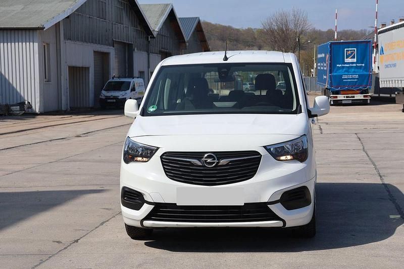 Gebraucht Opel Combo Life Edition 102 PS (75 kW) 2021 Weiß Van / Kleinbus