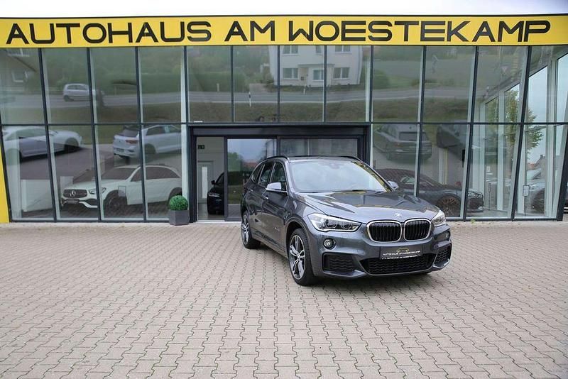 Mineralgrau Gebraucht 2016 BMW X1 M Sport SUV | 24.890 € (Fairer Preis) - Bild 1/4