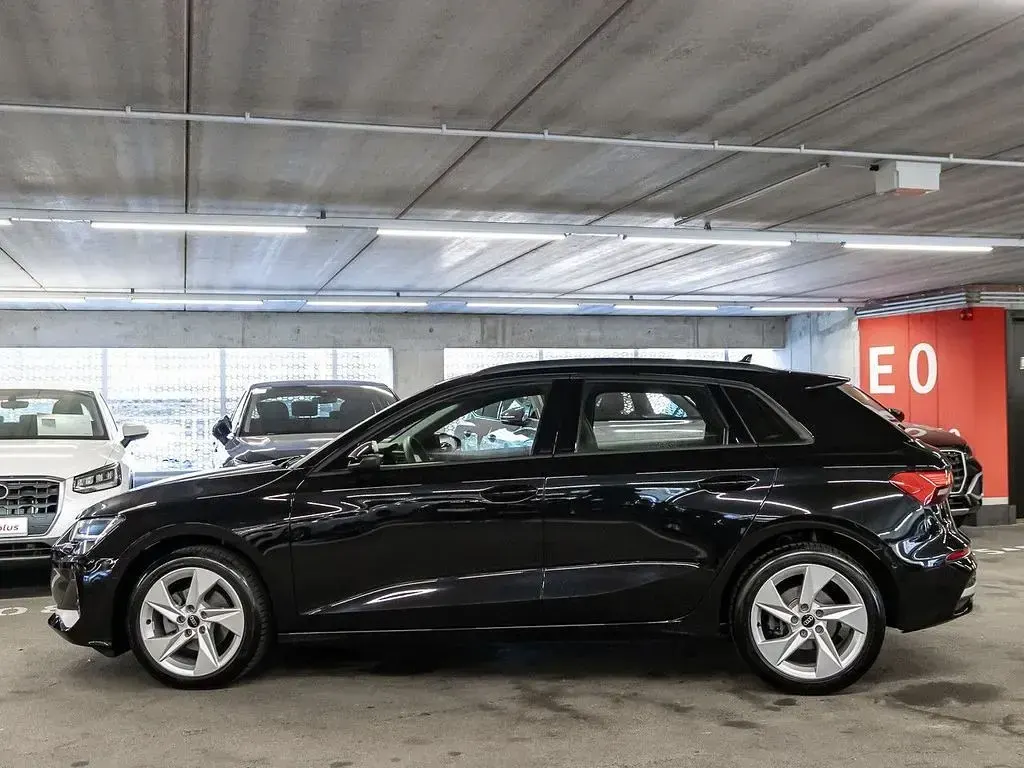 Gebraucht Audi A3 Advanced Plus 150 PS (110 kW) 2025 Mythosschwarz metallic Limousine