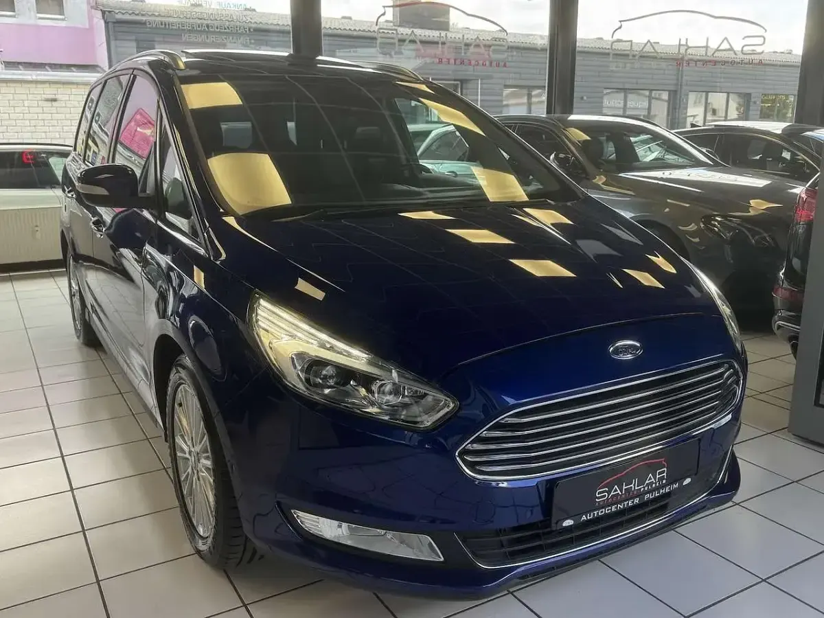 Gebraucht Ford Galaxy Titanium 179 PS (131 kW) 2017 Indicblau metallic Van / Kleinbus