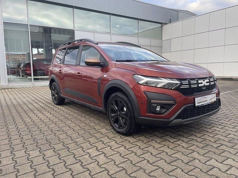 Gebraucht Dacia Jogger Extreme 94 PS (69 kW) 2024 Orange Van / Kleinbus