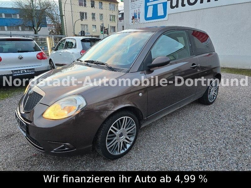Braun Gebraucht 2009 Lancia Ypsilon Kleinwagen | 2.500 € (Superpreis) - Bild 1/4
