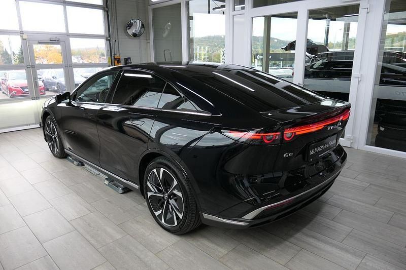 Neu Mazda 6e Takumi-Line 180 kW (245 PS) 2025 Schwarz Limousine