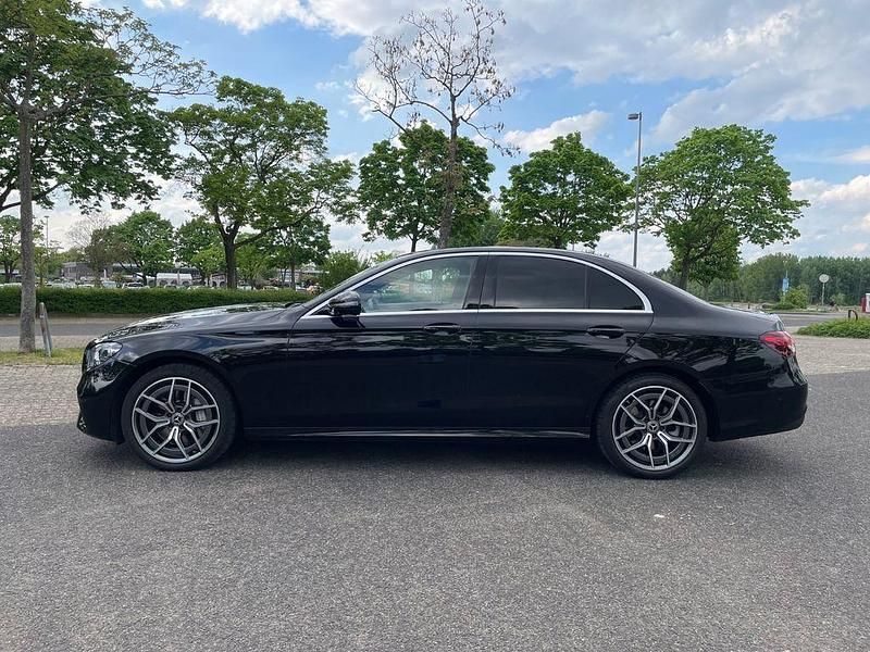 Gebraucht Mercedes E400 330 PS (242 kW) 2020 Schwarz Limousine