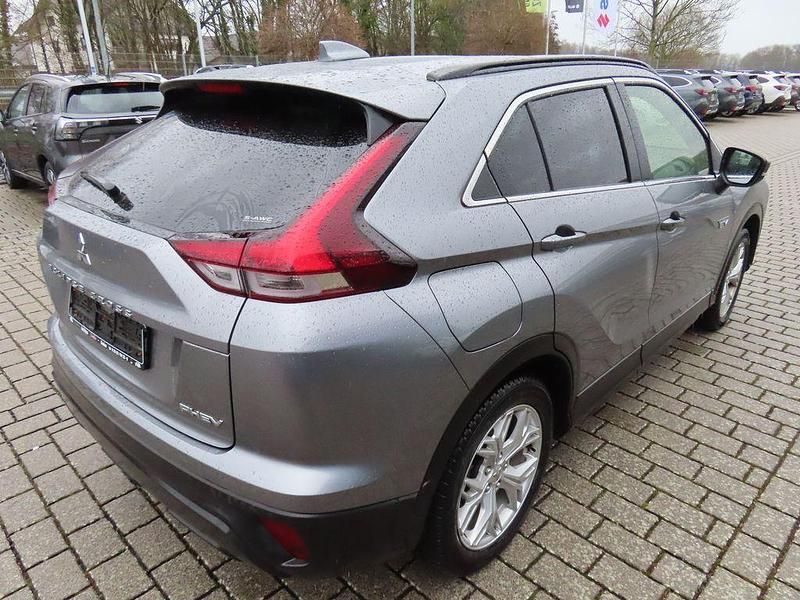Gebraucht Mitsubishi Eclipse Cross 98 PS (72 kW) 2022 Grau SUV
