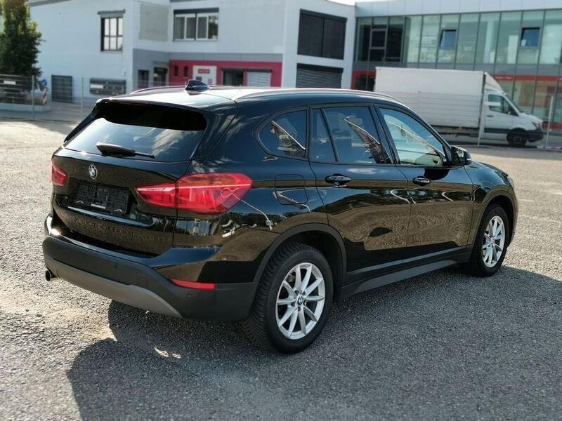 Gebraucht BMW X1 Advantage 140 PS (102 kW) 2018 Schwarz SUV