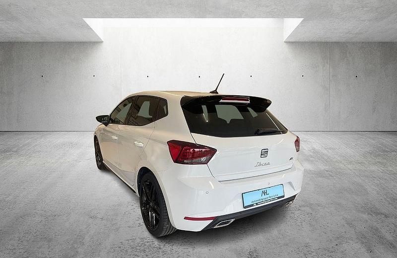 Gebraucht Seat Ibiza Black Edition 95 PS (69 kW) 2024 Weiß Limousine