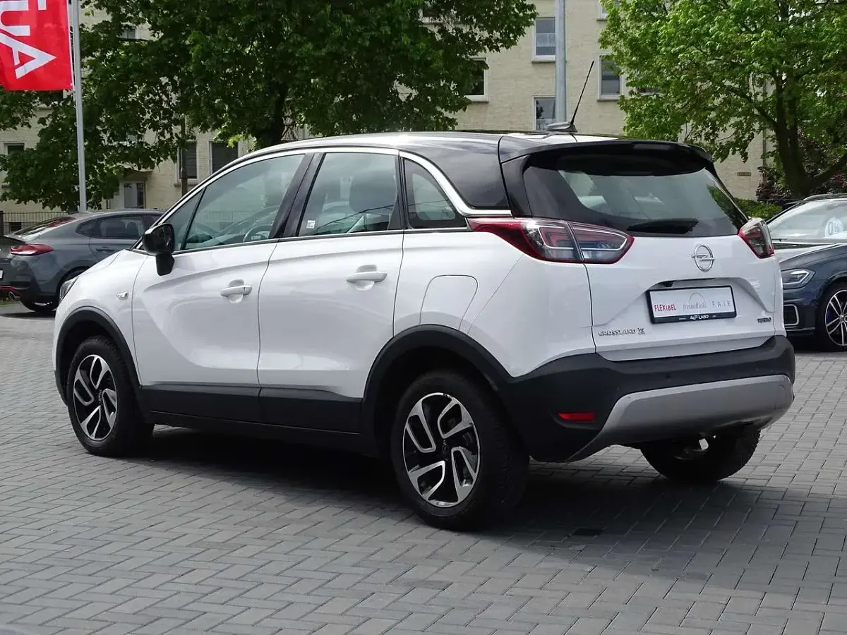 Gebraucht Opel Crossland X Edition 131 PS (96 kW) 2017 Weiß SUV