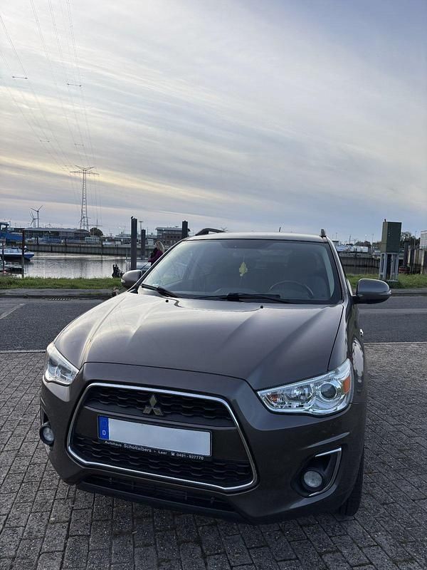 Braun Gebraucht 2014 Mitsubishi ASX SUV | 7.550 € (Fairer Preis) - Bild 1/4