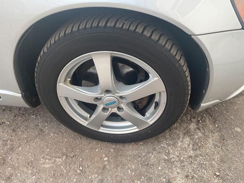 Gebraucht Volvo S40 100 PS (73 kW) 2012 Grau Limousine