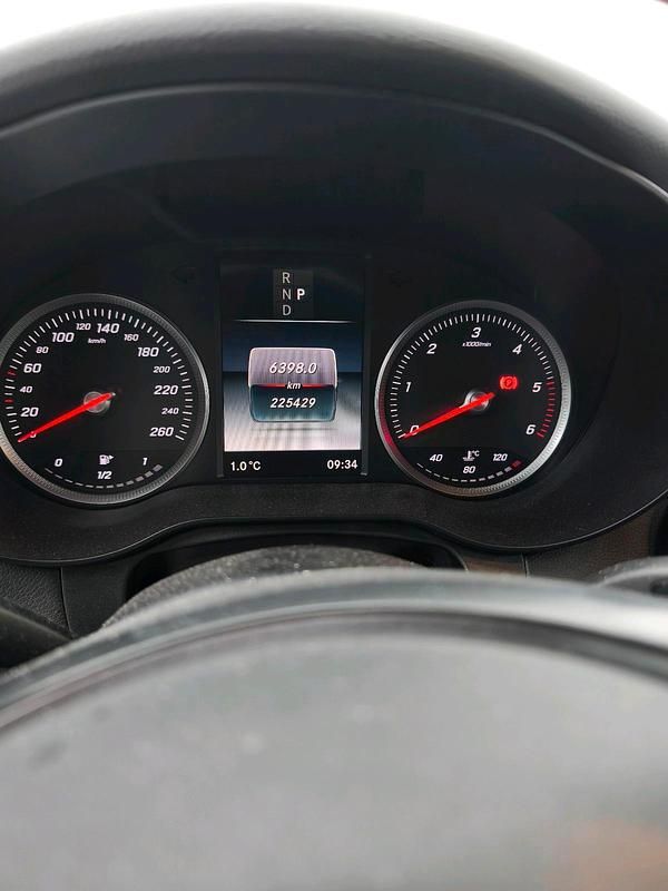 Gebraucht Mercedes GLC220 205 PS (150 kW) 2015 Schwarz SUV