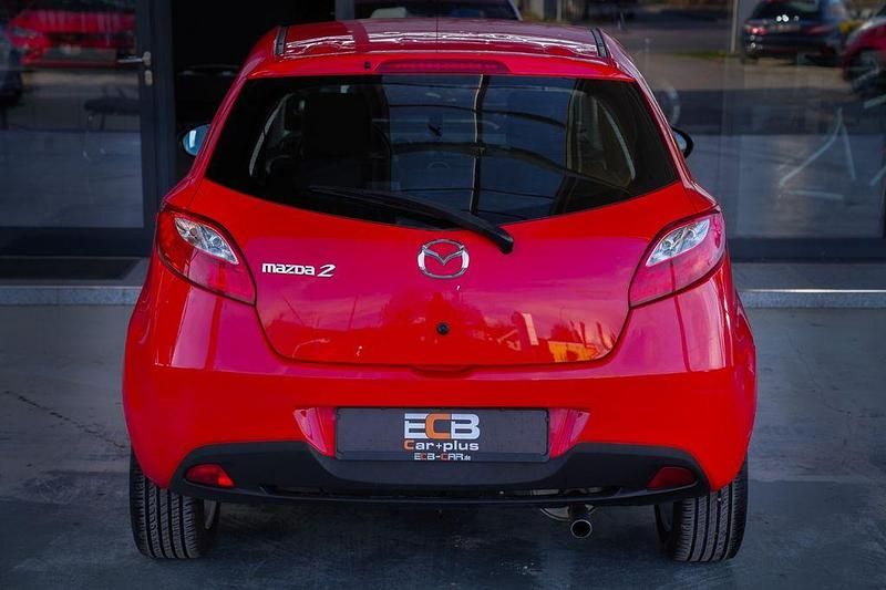 Gebraucht Mazda 2 75 PS (55 kW) 2010 Rot Kleinwagen