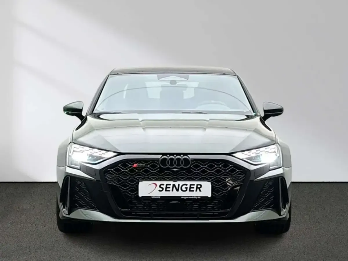 Neu Audi RS3 Sport 400 PS (294 kW) 2026 Other Limousine
