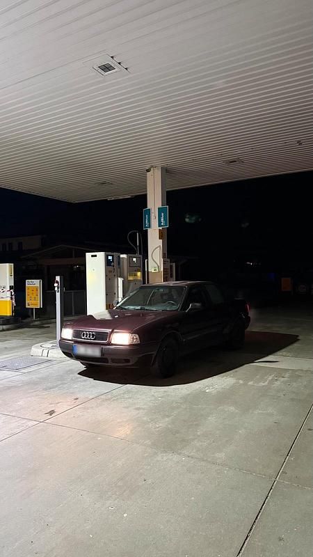 Gebraucht Audi 80 90 PS (66 kW) 1994 Andere farben Limousine