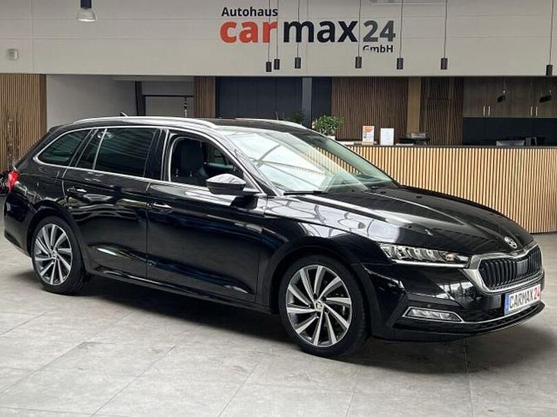 Schwarz Gebraucht 2022 Skoda Octavia Sport Limousine | 18.739 € (Fairer Preis) - Bild 1/4