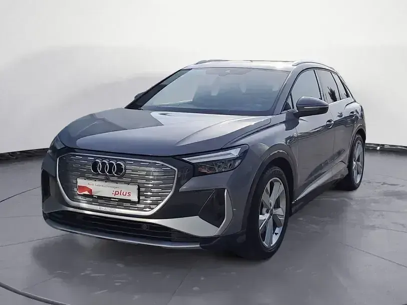 Gebraucht Audi Q4 e-tron Comfort 219 kW (299 PS) 2023 Kieselgrau SUV