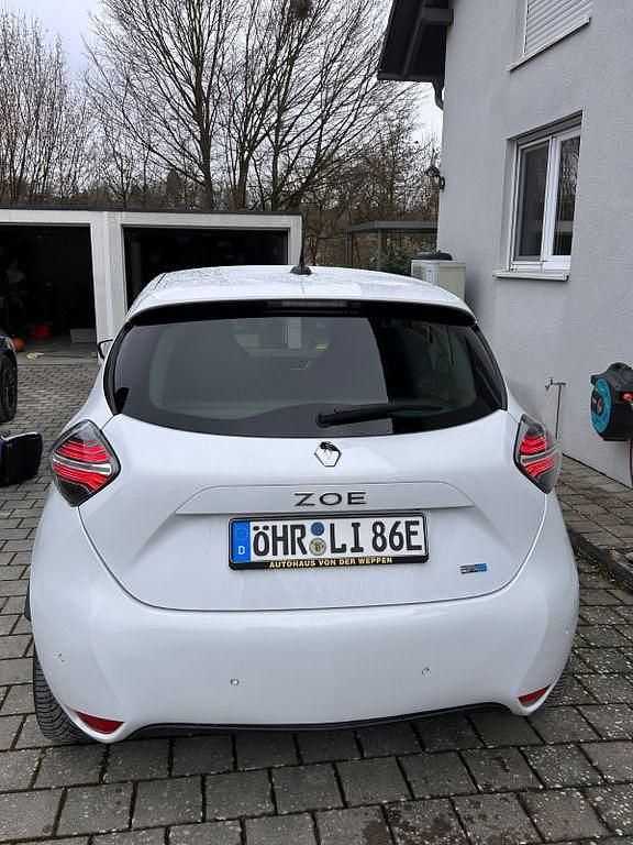 Gebraucht Renault Zoe Intens 100 kW (136 PS) 2021 Weiß Kleinwagen