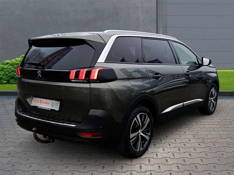 Gebraucht Peugeot 5008 Allure 165 PS (121 kW) 2017 Grau SUV