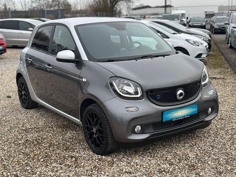 Gebraucht Smart ForFour Electric Drive Passion 60 kW (82 PS) 2018 Silber Kleinwagen