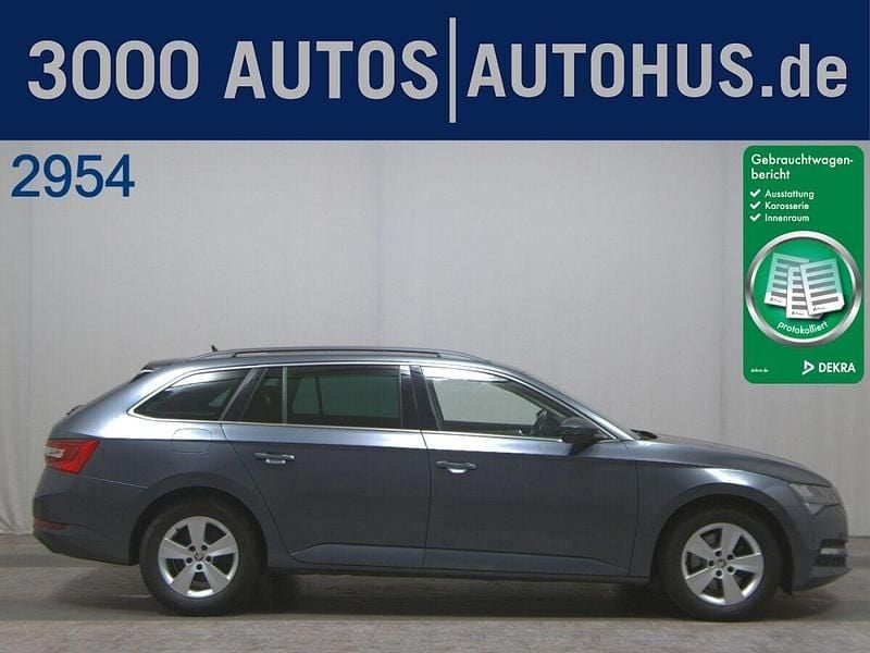 Grau Gebraucht 2020 Skoda Superb Ambition Kombi | 13.980 € (Guter Preis) - Bild 1/4