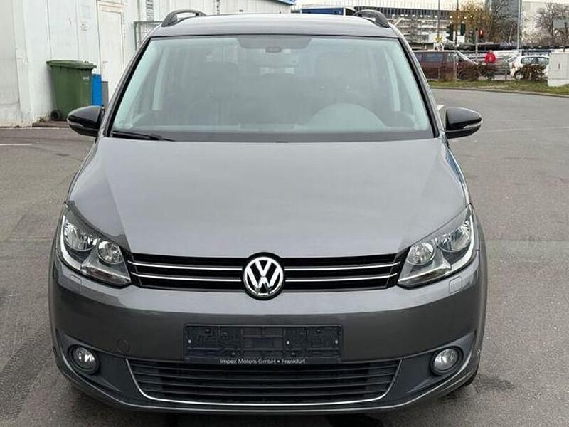 Gebraucht VW Touran Comfortline 105 PS (77 kW) 2012 Grau Van / Kleinbus