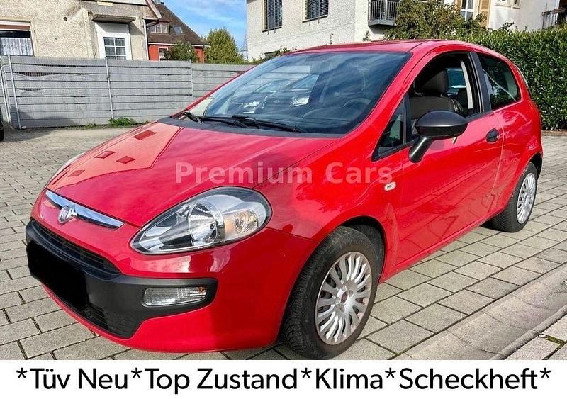Rot Gebraucht 2011 Fiat Punto Evo Active Kleinwagen | 2.990 € (Fairer Preis) - Bild 1/4