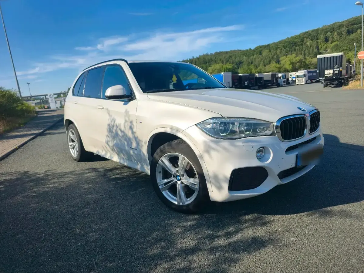Gebraucht BMW X5 M Sport 258 PS (189 kW) 2016 Weiß SUV