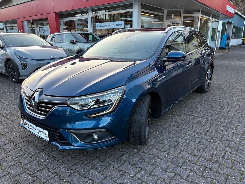 Gebraucht 2019 Renault Mégane IV Bose Edition Limousine | 10.900 € (Fairer Preis) - Bild 1/4