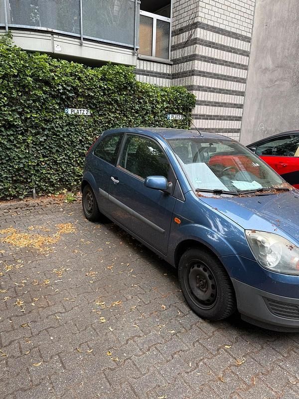Gebraucht 2006 Ford Fiesta Kleinwagen | 1.000 € (Guter Preis) - Bild 1/4
