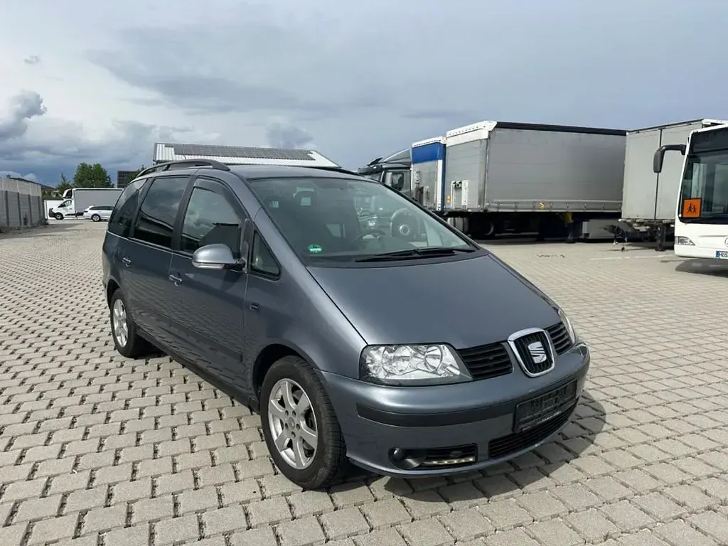 Gebraucht Seat Alhambra Reference 140 PS (102 kW) 2009 Grau Van / Kleinbus