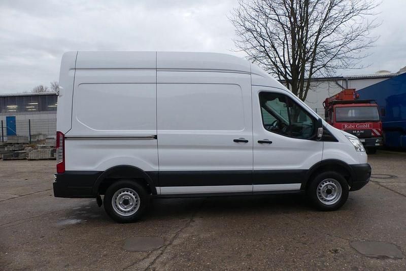 Gebraucht Ford Transit 125 PS (91 kW) 2015 Weiß Van / Kleinbus
