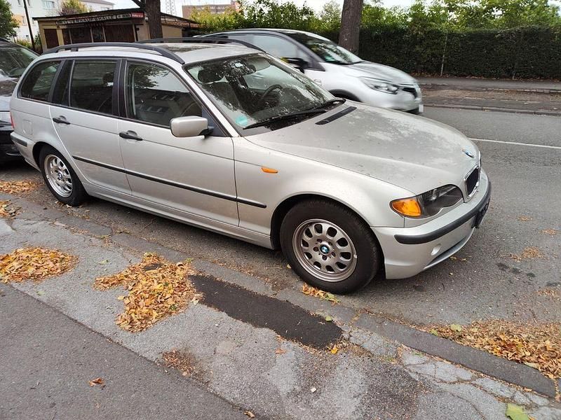 Gebraucht BMW 316 Lifestyle 116 PS (85 kW) 2005 Silber Kombi