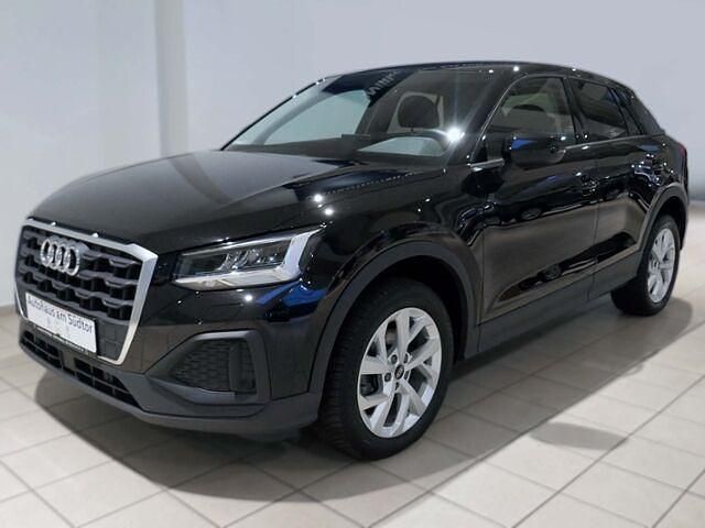 Gebraucht Audi Q2 Comfort 150 PS (110 kW) 2023 Mythosschwarz metallic/mythos SUV