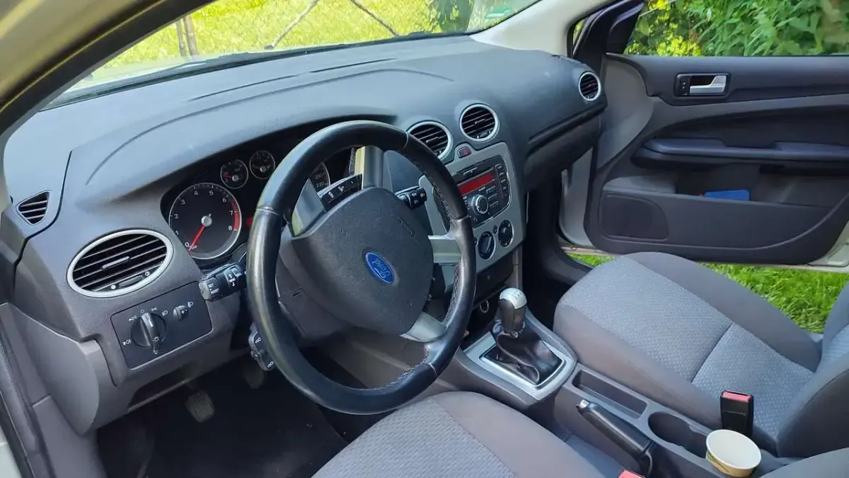 Gebraucht Ford Focus Style 101 PS (74 kW) 2007 Silber Kombi