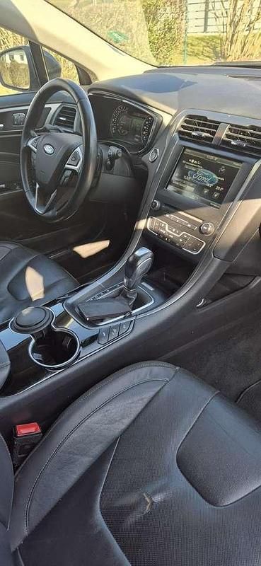 Gebraucht Ford Mondeo Titanium 203 PS (149 kW) 2015 Schwarz Kombi