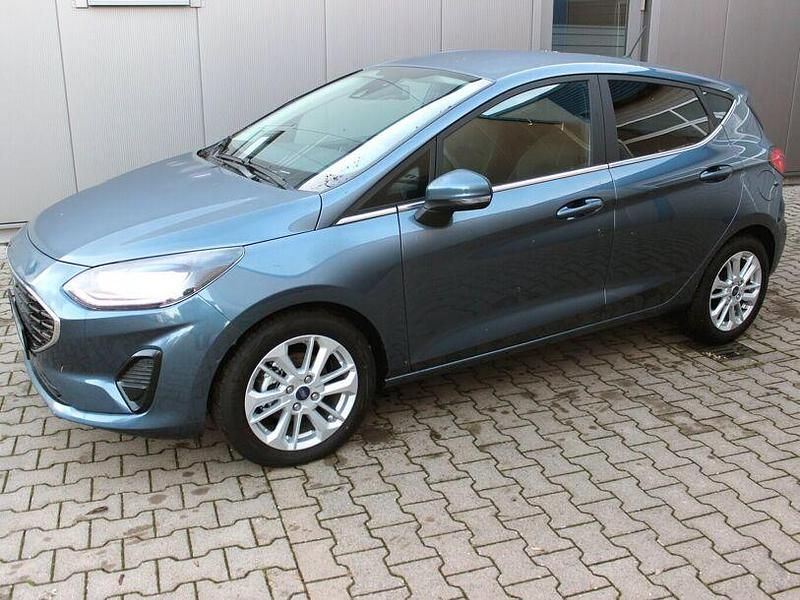 Gebraucht Ford Fiesta Titanium 125 PS (91 kW) 2023 Blau (metallic) Kleinwagen