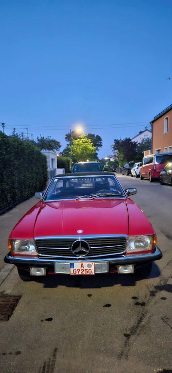 Rot Gebraucht 1979 Mercedes SL280 Cabrio | 30.500 € - Bild 1/4