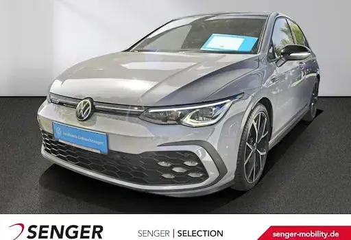 Second-hand VW Golf VIII GTD 200 CP (147 kW) 2022 Berlinǎ