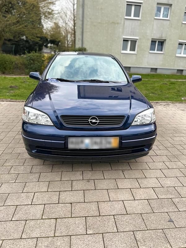 Gebraucht Opel Astra 75 PS (55 kW) 1998 Blau Kleinwagen