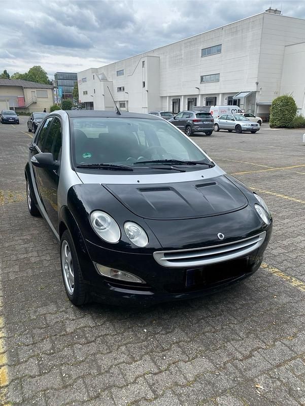 Schwarz Gebraucht 2005 Smart ForFour Kleinwagen | 2.300 € (Etwas zu teuer) - Bild 1/4