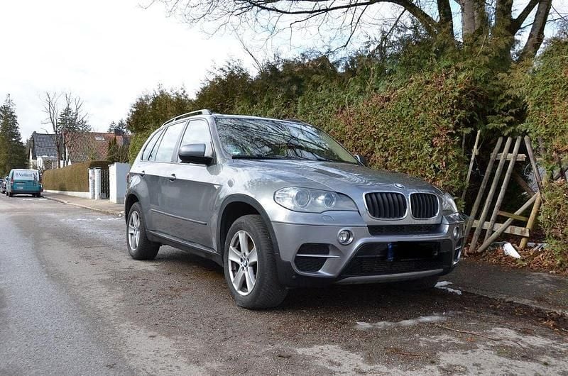Gebraucht BMW X5 245 PS (180 kW) 2012 Grau SUV