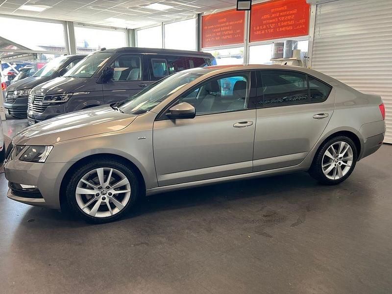 Gebraucht Skoda Octavia Drive 116 PS (85 kW) 2017 Beige Limousine