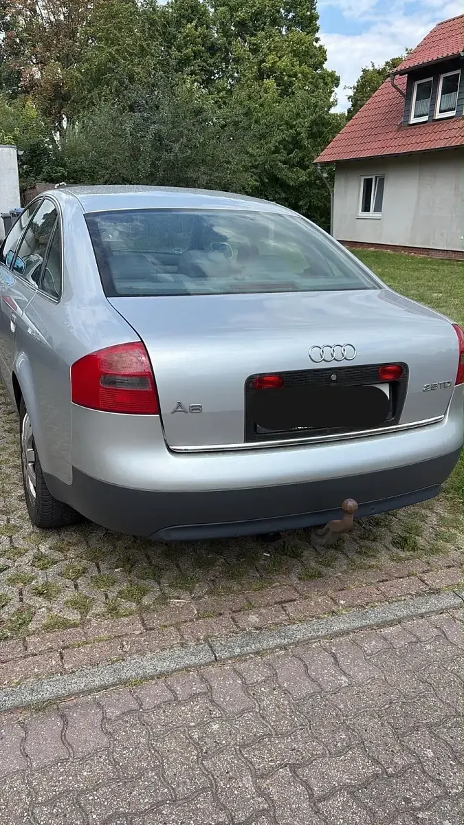 Gebraucht Audi A6 150 PS (110 kW) 2001 Silber Limousine
