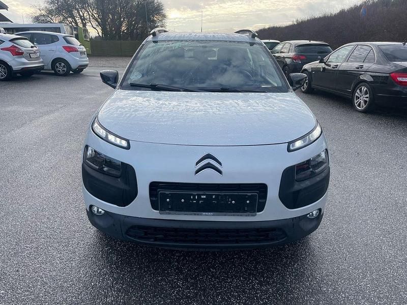 Gebraucht 2016 Citroën C4 Cactus Feel Kleinwagen | 3.900 € (Superpreis) - Bild 1/4