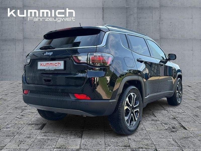 Gebraucht Jeep Compass Limited 131 PS (96 kW) 2023 Schwarz SUV