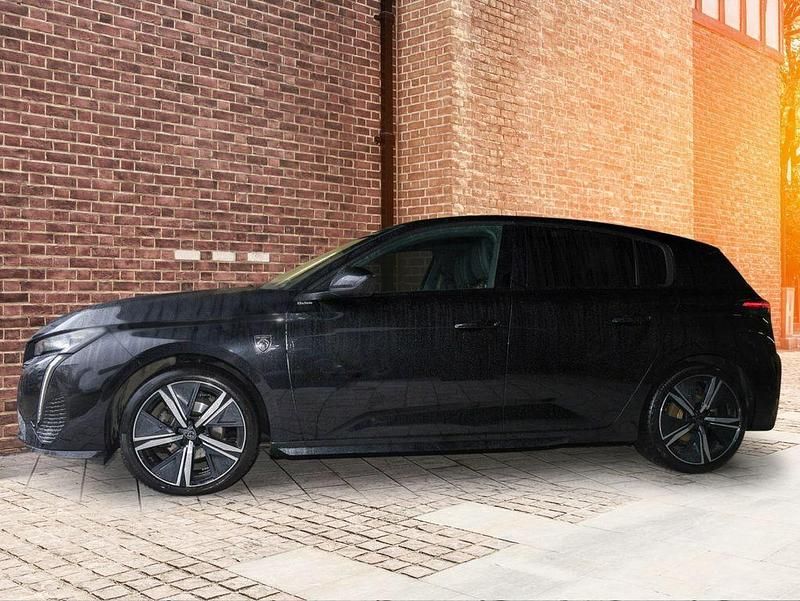 Gebraucht Peugeot 308 GT 131 PS (96 kW) 2024 Schwarz Limousine