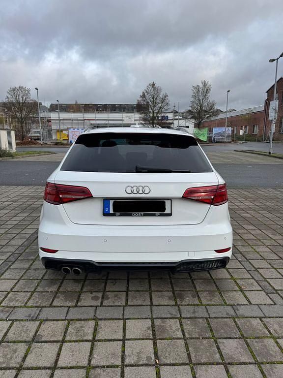 Gebraucht Audi A3 Ambiente 150 PS (110 kW) 2018 Weiß Limousine
