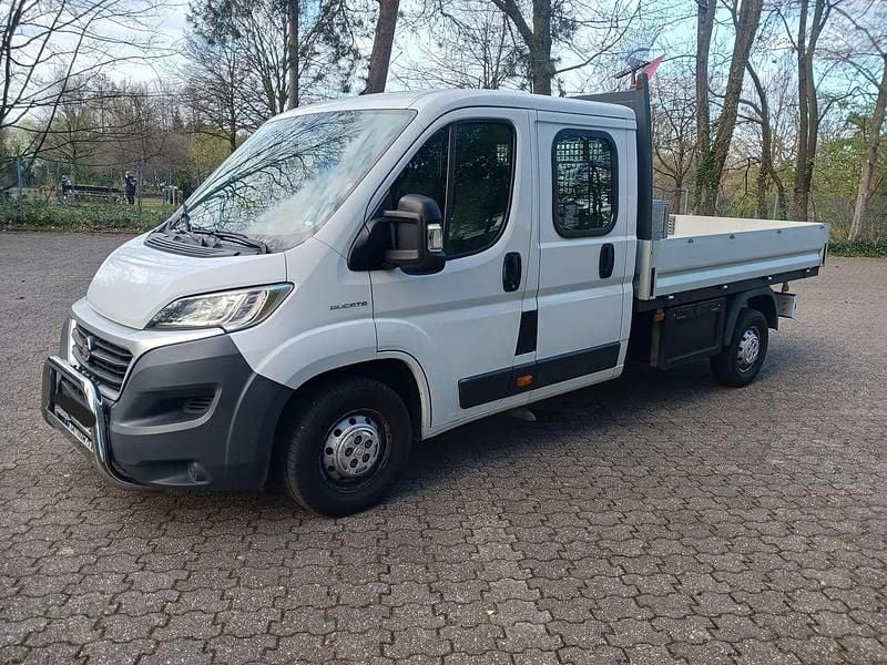 Gebraucht Fiat Ducato 131 PS (96 kW) 2016 Weiß Van