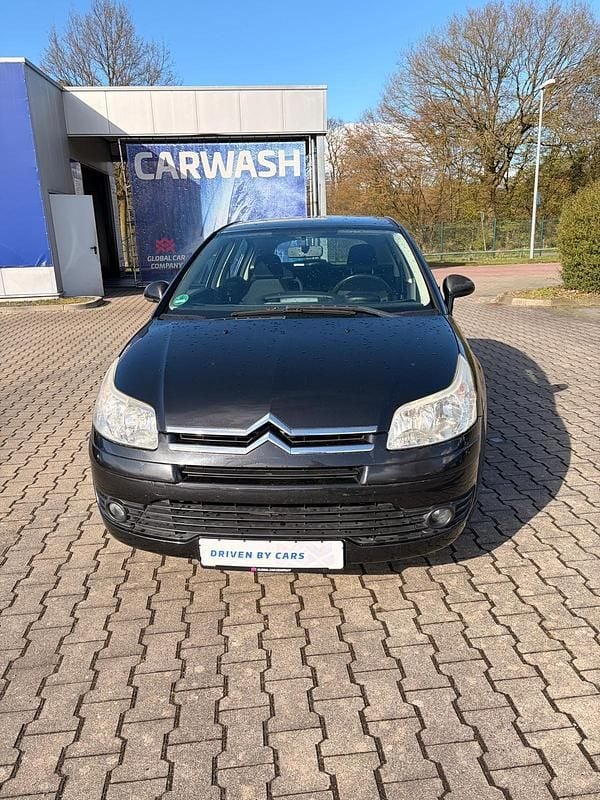 Usado Citroën C4 109 HP (80 kW) 2007 Preto Sedan
